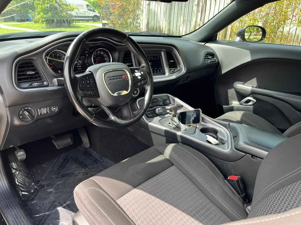 2020 Dodge Challenger 3rd Gen - Image 5 of 8