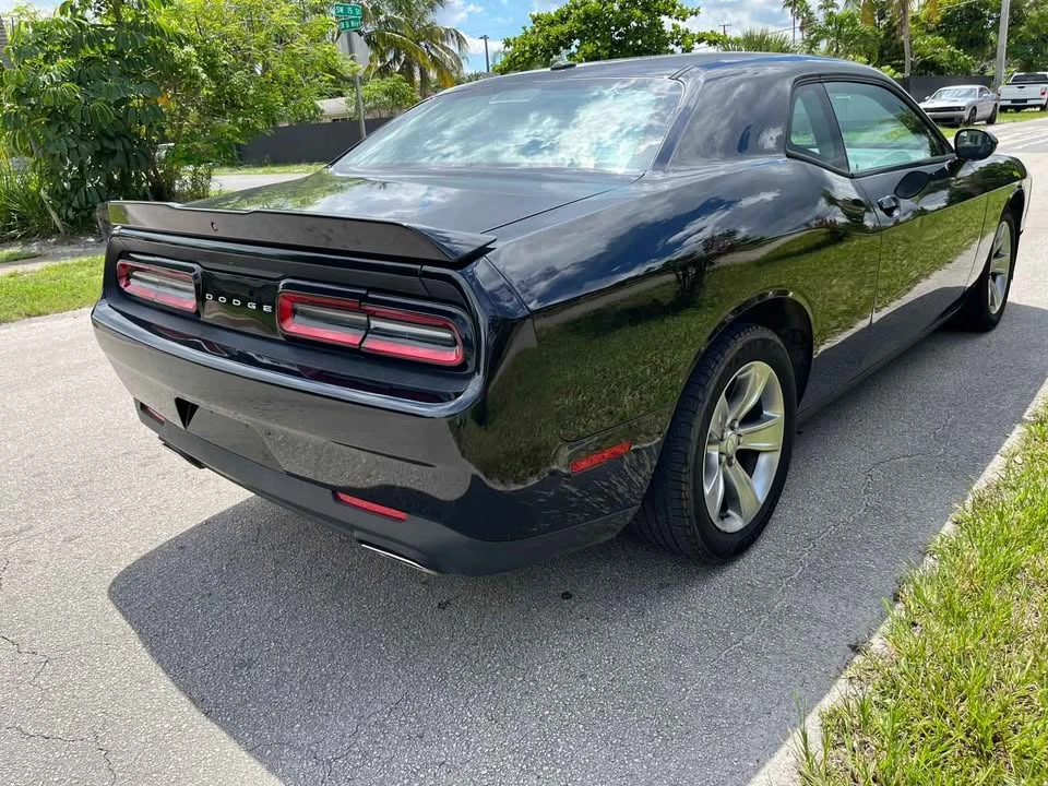 2020 Dodge Challenger 3rd Gen - Image 4 of 8