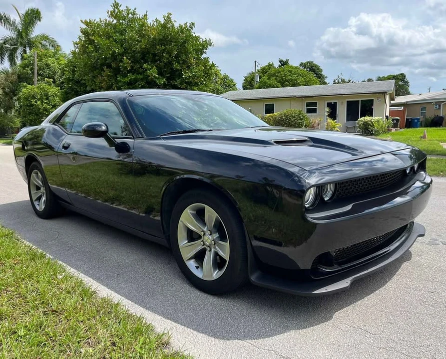 2020 Dodge Challenger 3rd Gen - Image 2 of 8