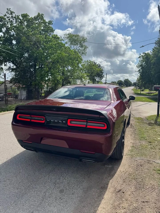 2020 Dodge Challenger 3rd Gen - Image 3 of 9