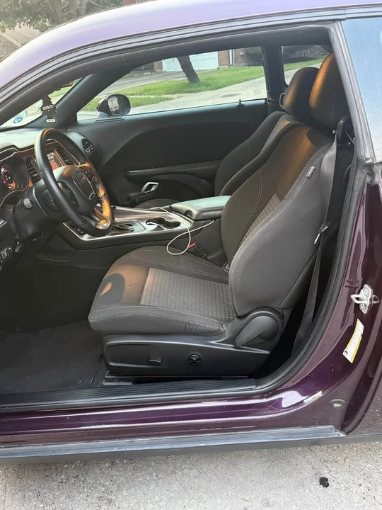 2020 Dodge Challenger 3rd Gen - Image 9 of 10
