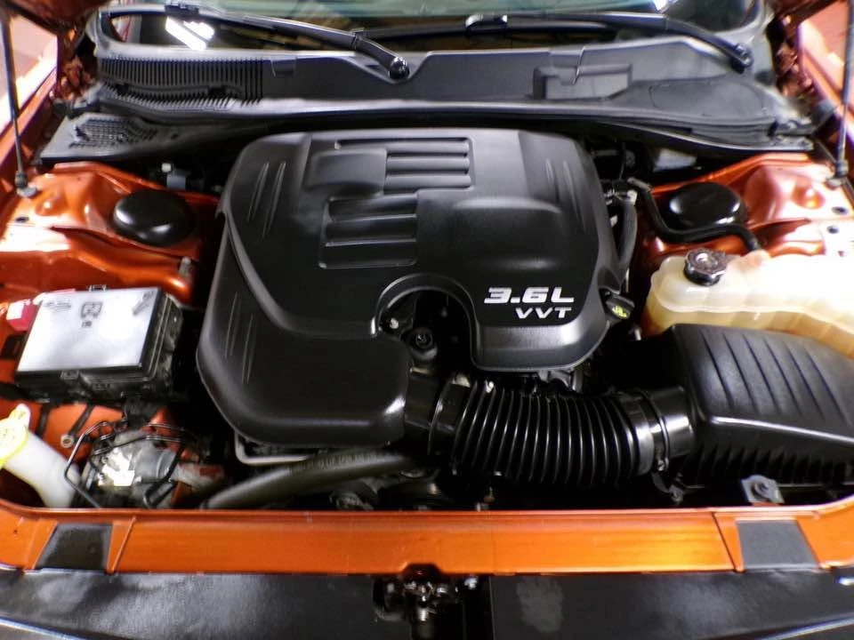 2020 Dodge Challenger 3rd Gen - Image 9 of 19
