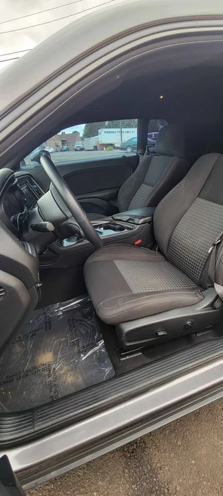 2020 Dodge Challenger 3rd Gen - Image 9 of 12