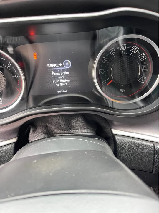 2020 Dodge Challenger 3rd Gen - Image 13 of 14