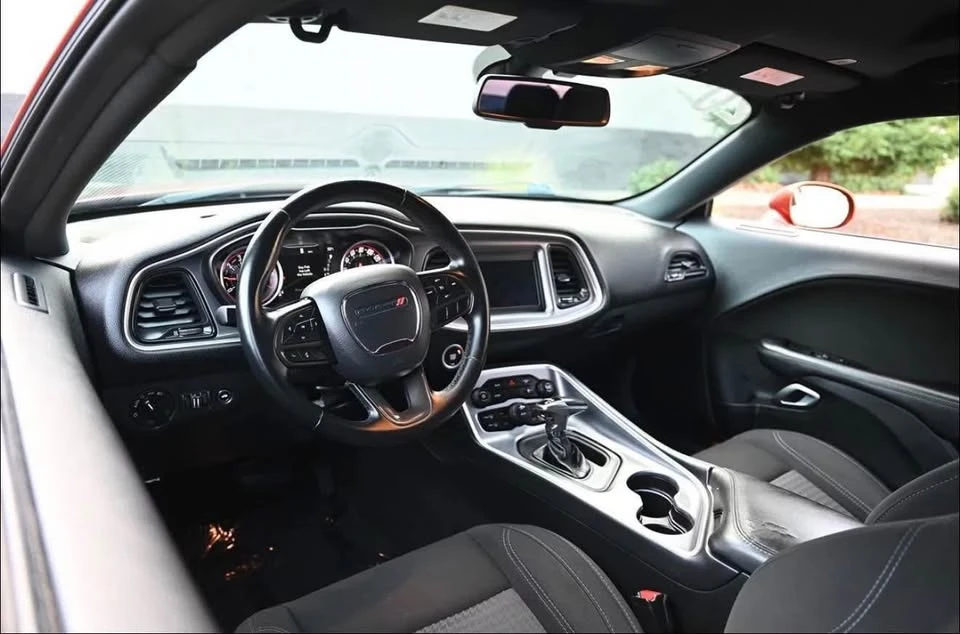 2020 Dodge Challenger 3rd Gen - Image 8 of 10