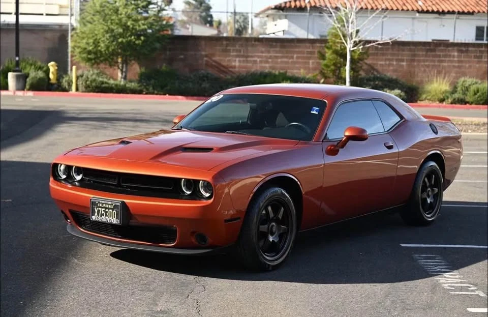 2020 Dodge Challenger 3rd Gen - Image 2 of 10
