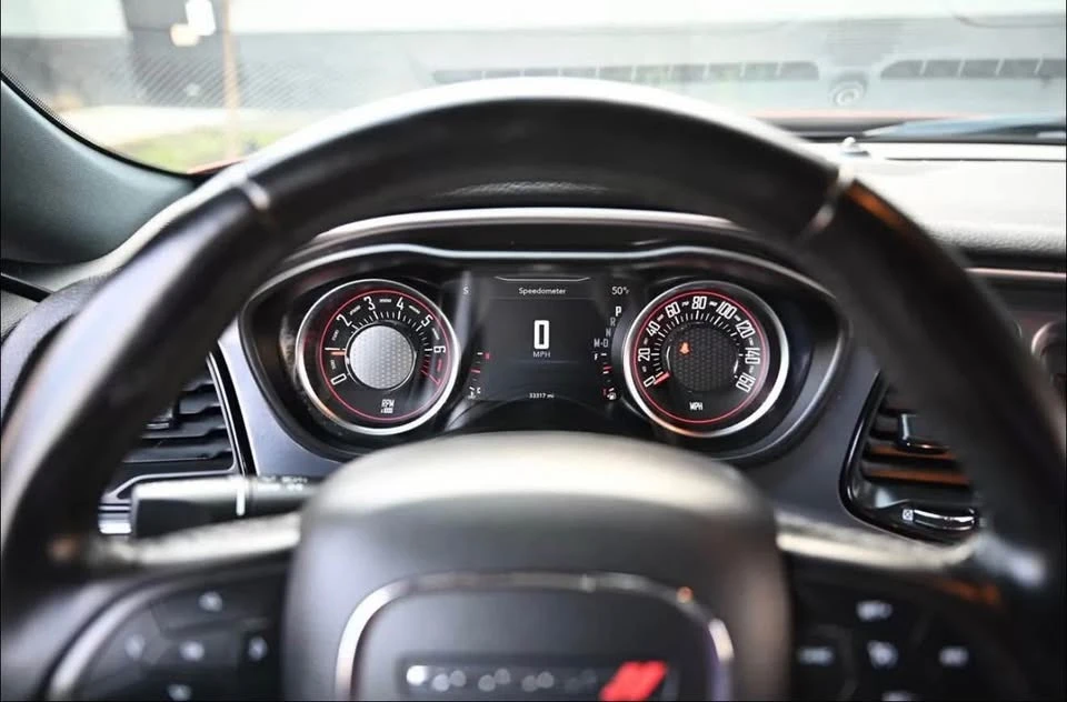 2020 Dodge Challenger 3rd Gen - Image 9 of 10