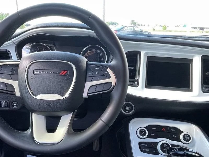 2020 Dodge Challenger 3rd Gen - Image 13 of 17