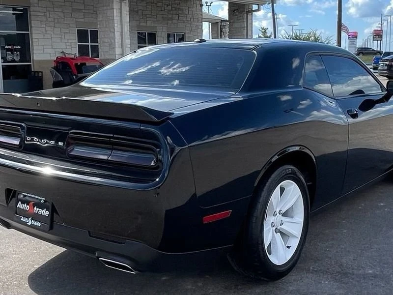 2020 Dodge Challenger 3rd Gen - Image 4 of 17