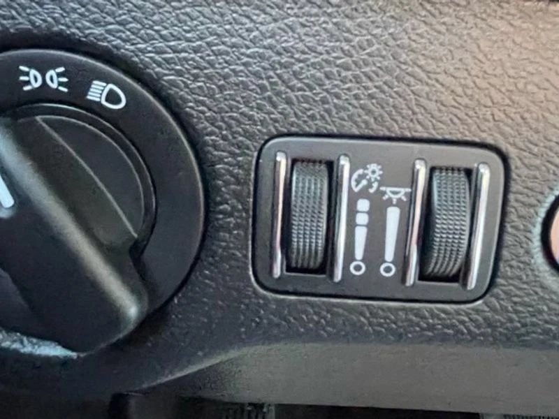 2020 Dodge Challenger 3rd Gen - Image 17 of 17