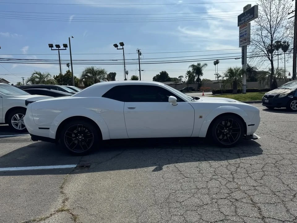 2020 Dodge Challenger - Image 6 of 20