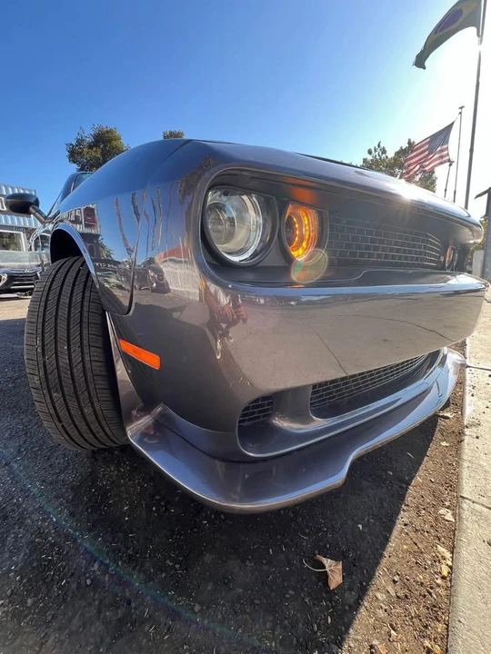 2020 Dodge Challenger 3rd Gen - Image 9 of 15