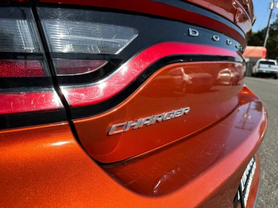 2020 Dodge Charger 7th Gen - Image 18 of 20