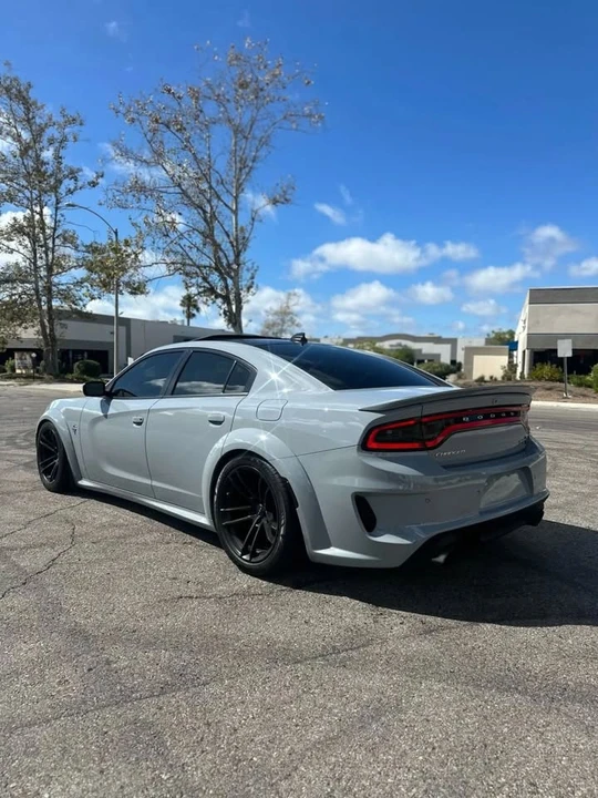 2020 Dodge Charger 7th Gen - Image 9 of 20