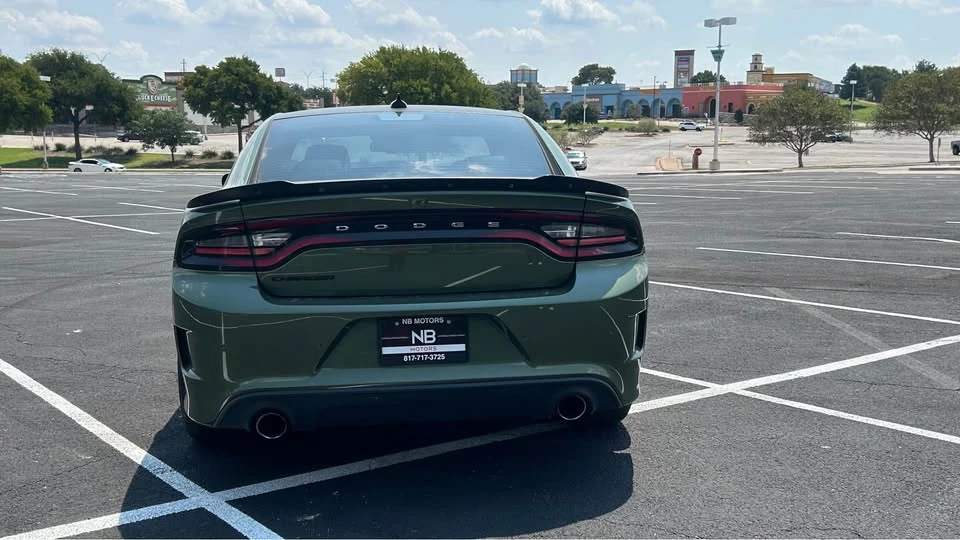 2020 Dodge Charger 8th Gen - Image 4 of 10