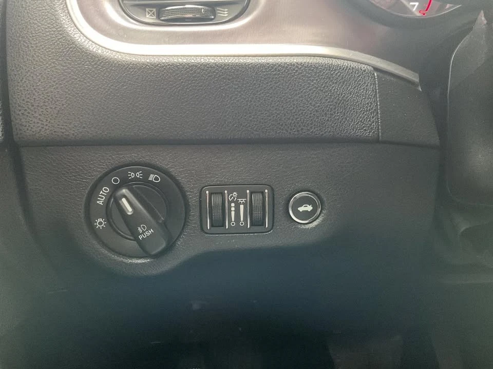 2020 Dodge Charger 7th Gen - Image 14 of 20