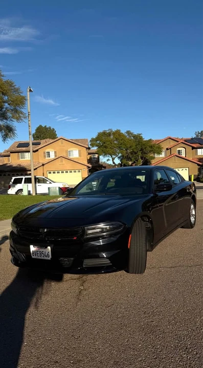 2020 Dodge Charger 7th Gen - Image 2 of 10