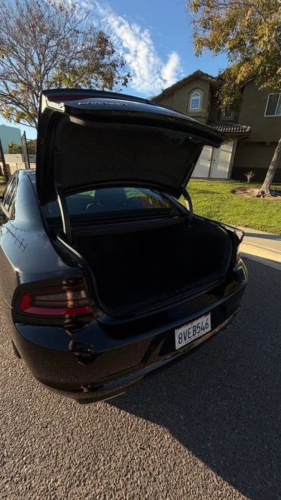 2020 Dodge Charger 7th Gen - Image 7 of 10