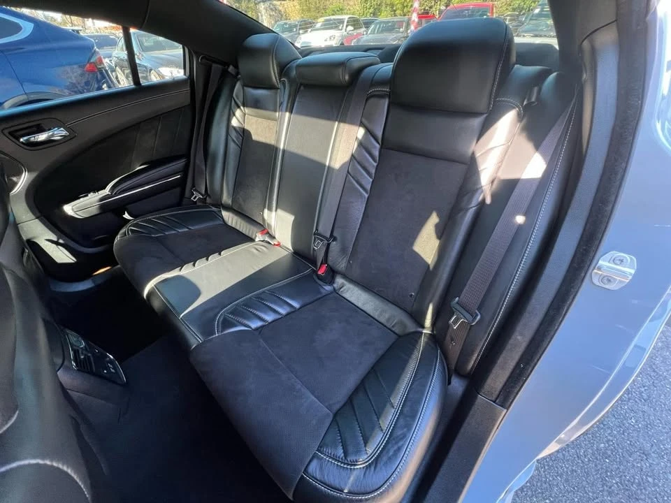 2020 Dodge Charger 7th Gen - Image 18 of 20