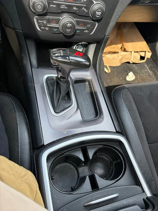 2020 Dodge Charger 7th Gen - Image 8 of 11