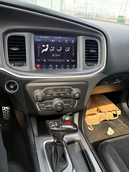 2020 Dodge Charger 7th Gen - Image 7 of 11