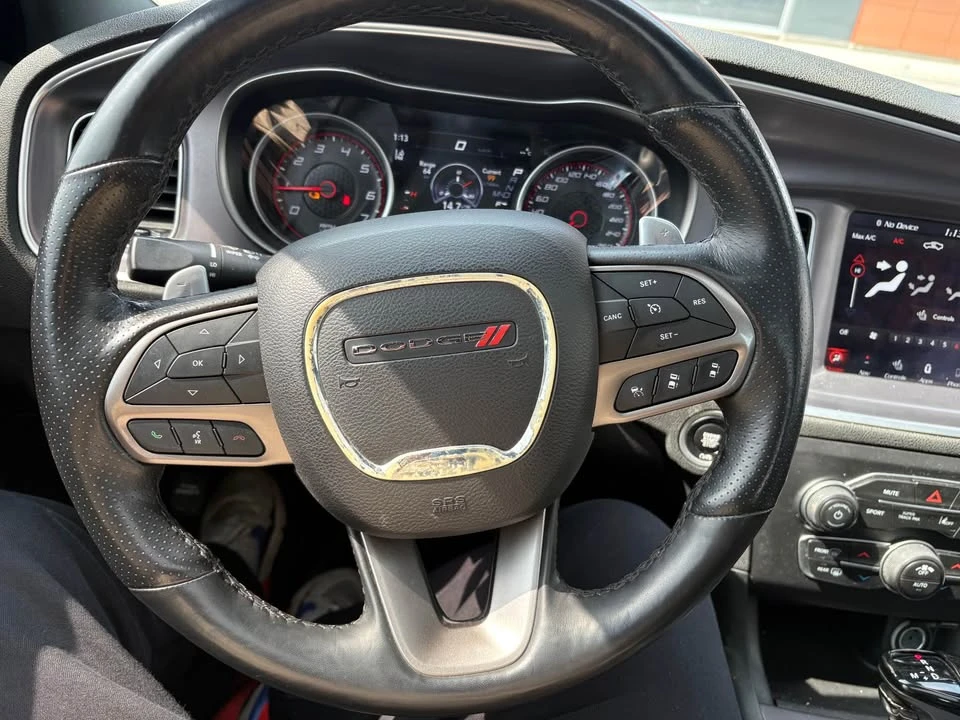 2020 Dodge Charger 7th Gen - Image 9 of 11
