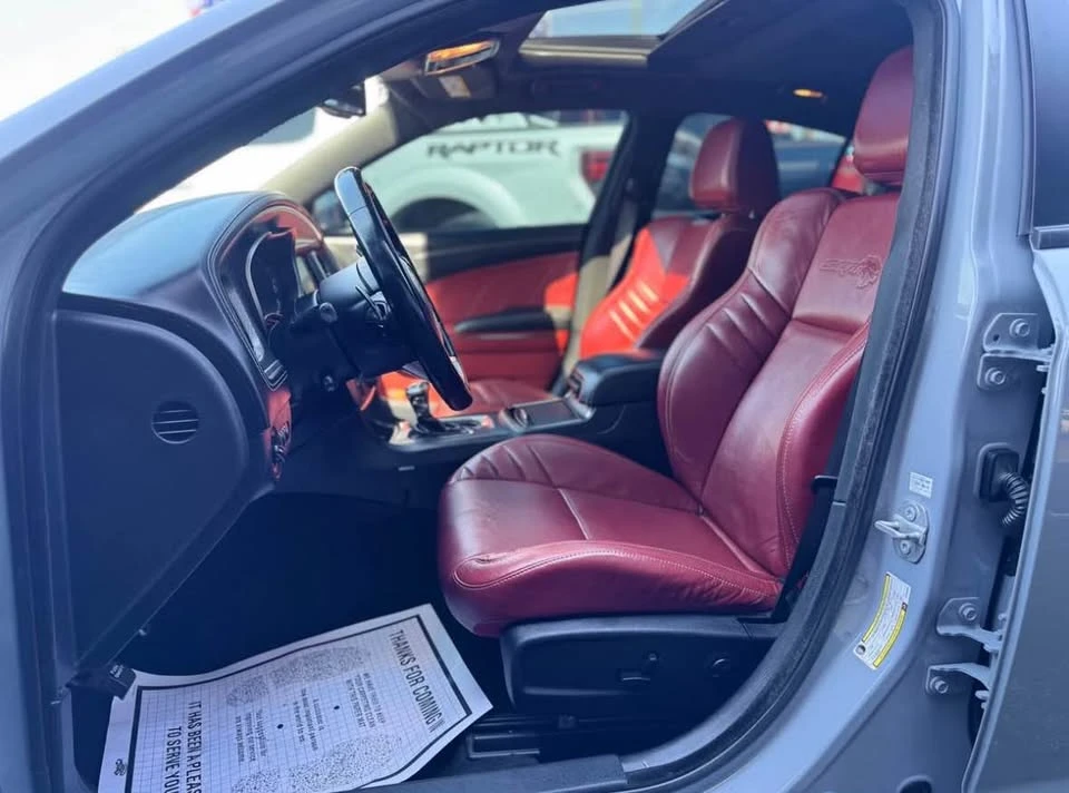 2020 Dodge Charger 7th Gen - Image 13 of 17