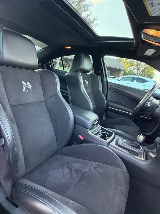 2020 Dodge Charger 7th Gen - Image 10 of 17