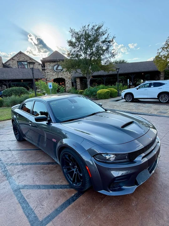 2020 Dodge Charger 7th Gen - Image 6 of 17