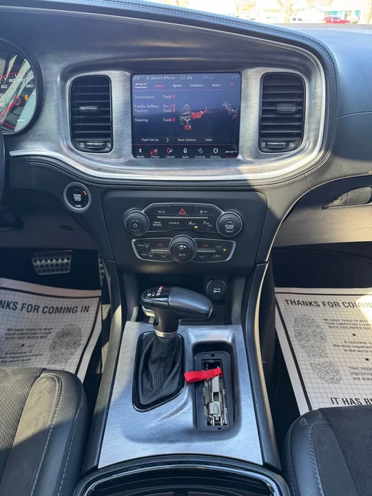 2020 Dodge Charger - Image 18 of 19