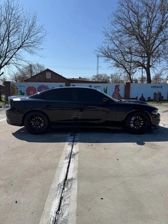 2020 Dodge Charger - Image 6 of 19