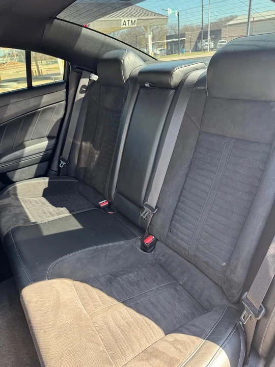 2020 Dodge Charger - Image 12 of 19