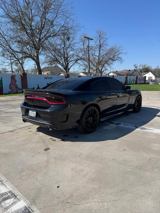2020 Dodge Charger - Image 5 of 19