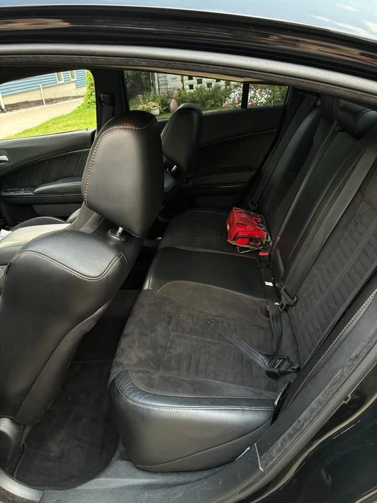 2020 Dodge Charger 7th Gen - Image 7 of 8