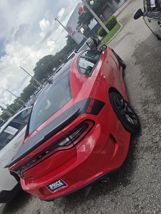 2020 Dodge Charger 7th Gen - Image 3 of 3