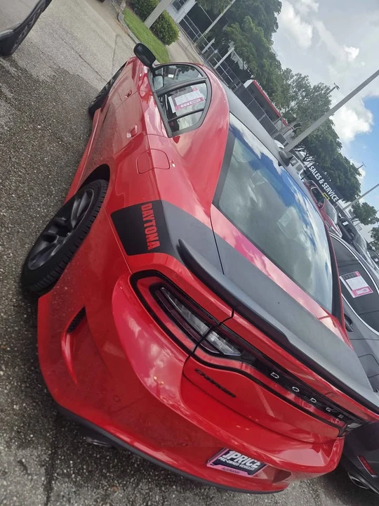 2020 Dodge Charger 7th Gen - Image 2 of 3