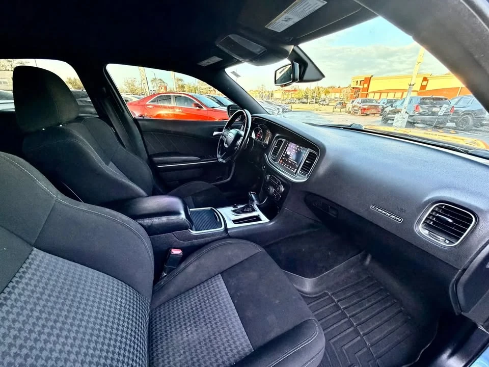 2020 Dodge Charger 7th Gen - Image 17 of 20