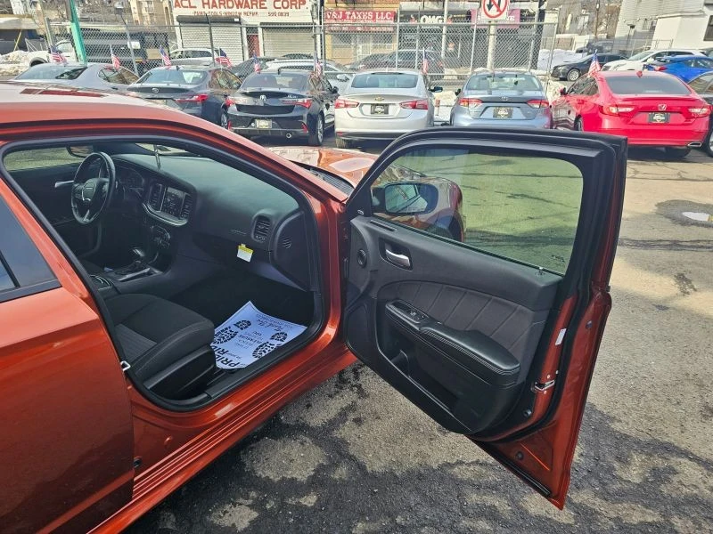 2020 Dodge Charger 7th Gen - Image 11 of 12