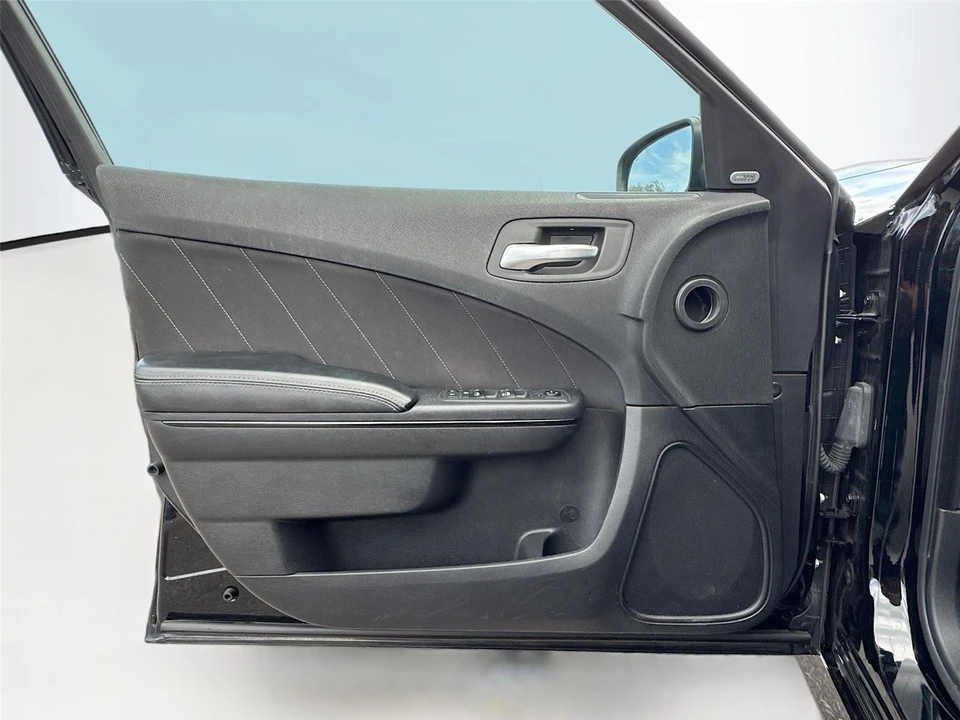 2020 Dodge Charger 7th Gen - Image 6 of 15
