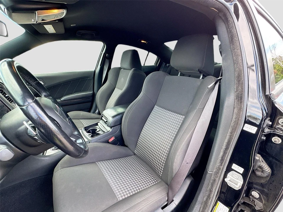 2020 Dodge Charger 7th Gen - Image 11 of 15