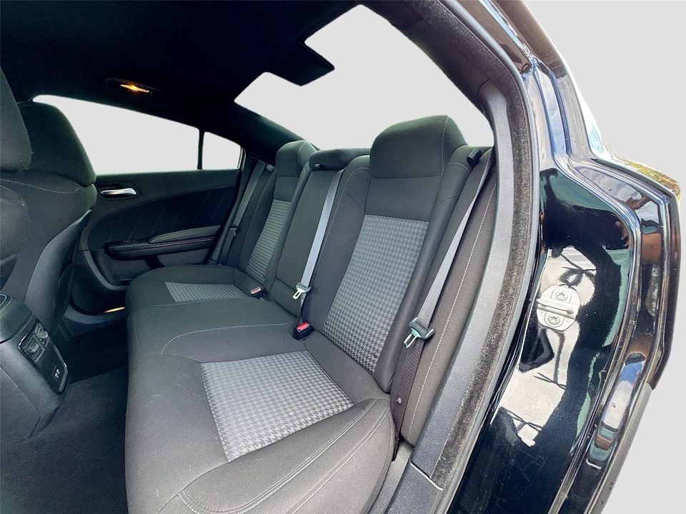 2020 Dodge Charger 7th Gen - Image 12 of 15