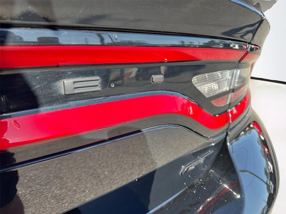 2020 Dodge Charger 7th Gen - Image 20 of 21