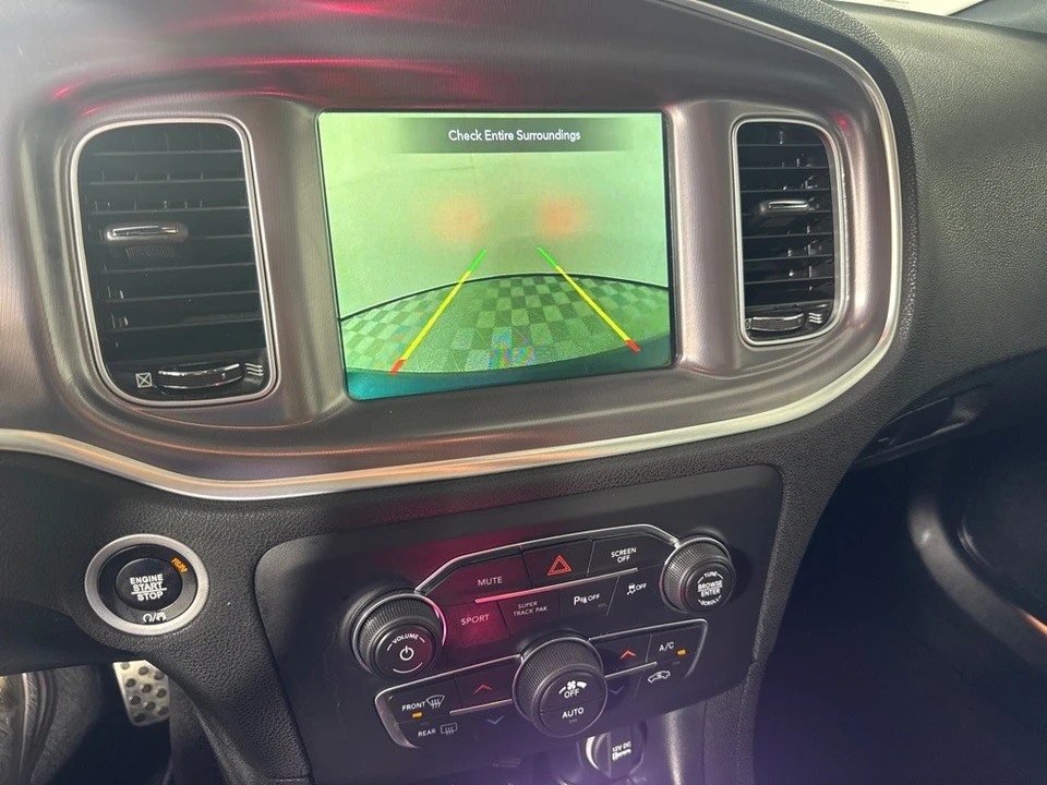 2020 Dodge Charger 7th Gen - Image 16 of 21