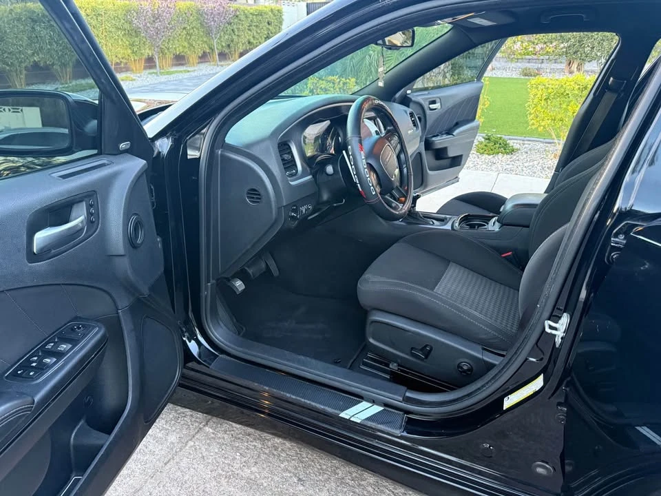2020 Dodge Charger 7th Gen - Image 5 of 12