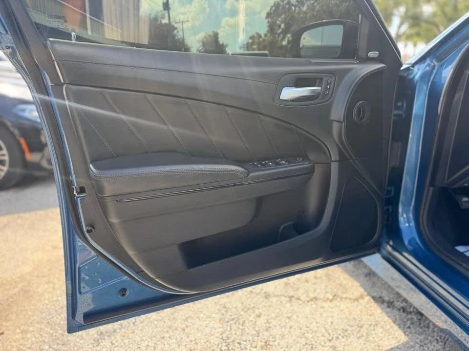2020 Dodge Charger 7th Gen - Image 15 of 20