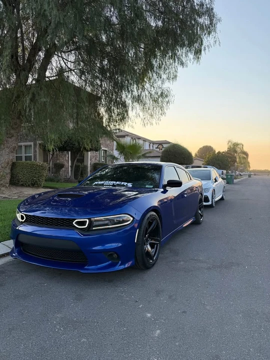 2020 Dodge Charger 7th Gen - Image 2 of 5