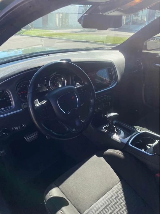 2020 Dodge Charger 7th Gen - Image 7 of 11