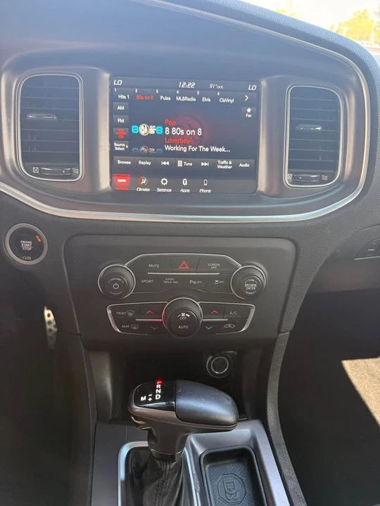 2020 Dodge Charger 7th Gen - Image 9 of 13