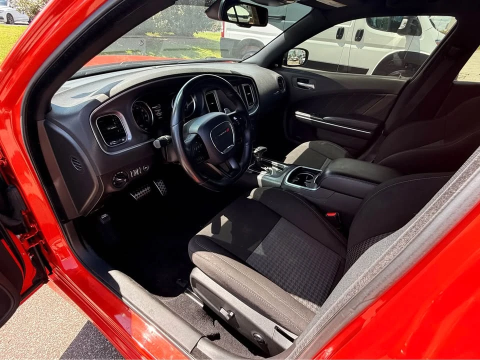 2020 Dodge Charger 7th Gen - Image 7 of 13