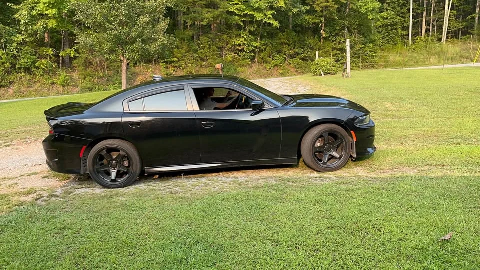 2020 Dodge Charger 7th Gen - Image 2 of 3